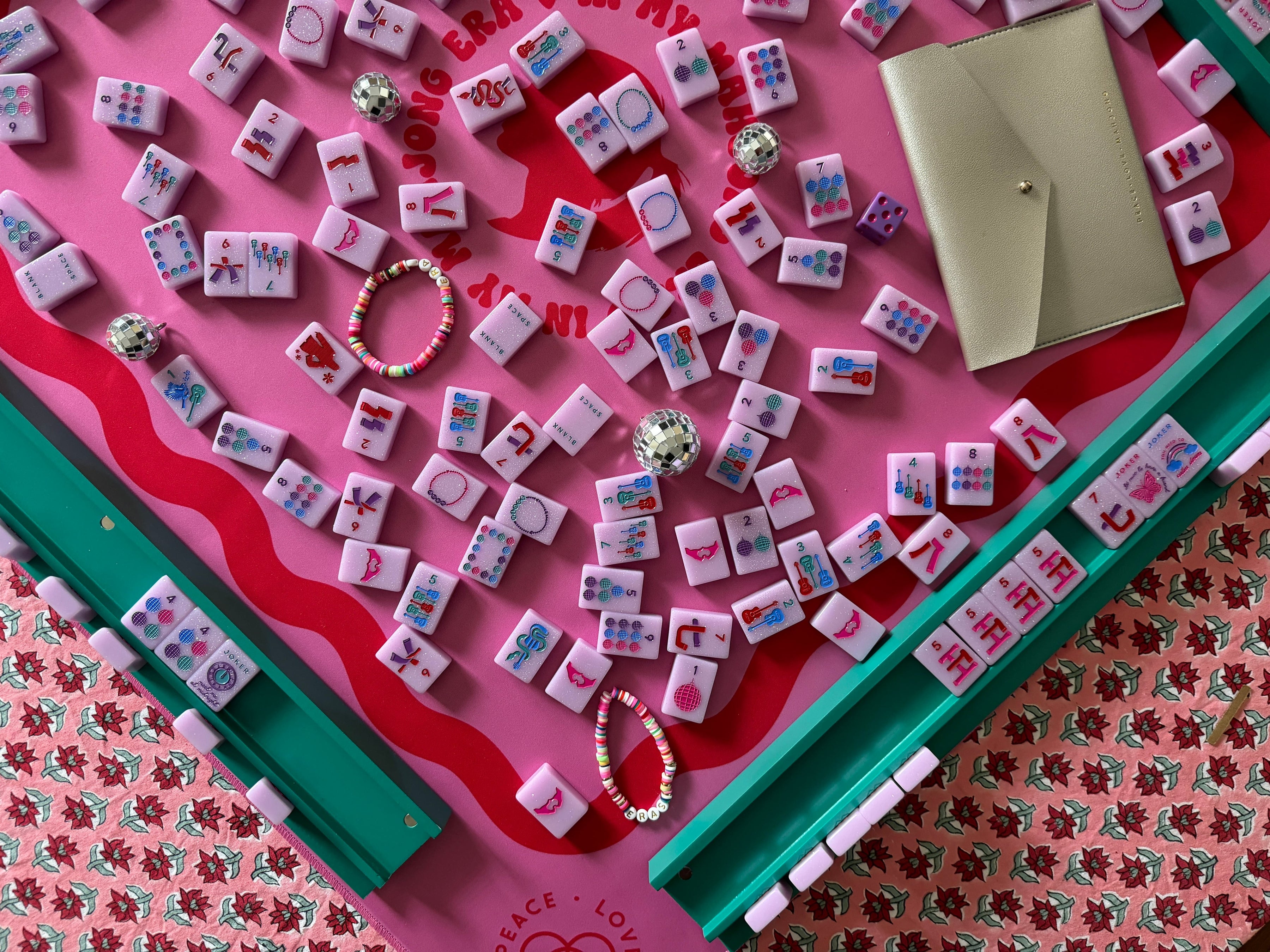 Peace Love Mahjong Pretty in Pink Tiles main image 1