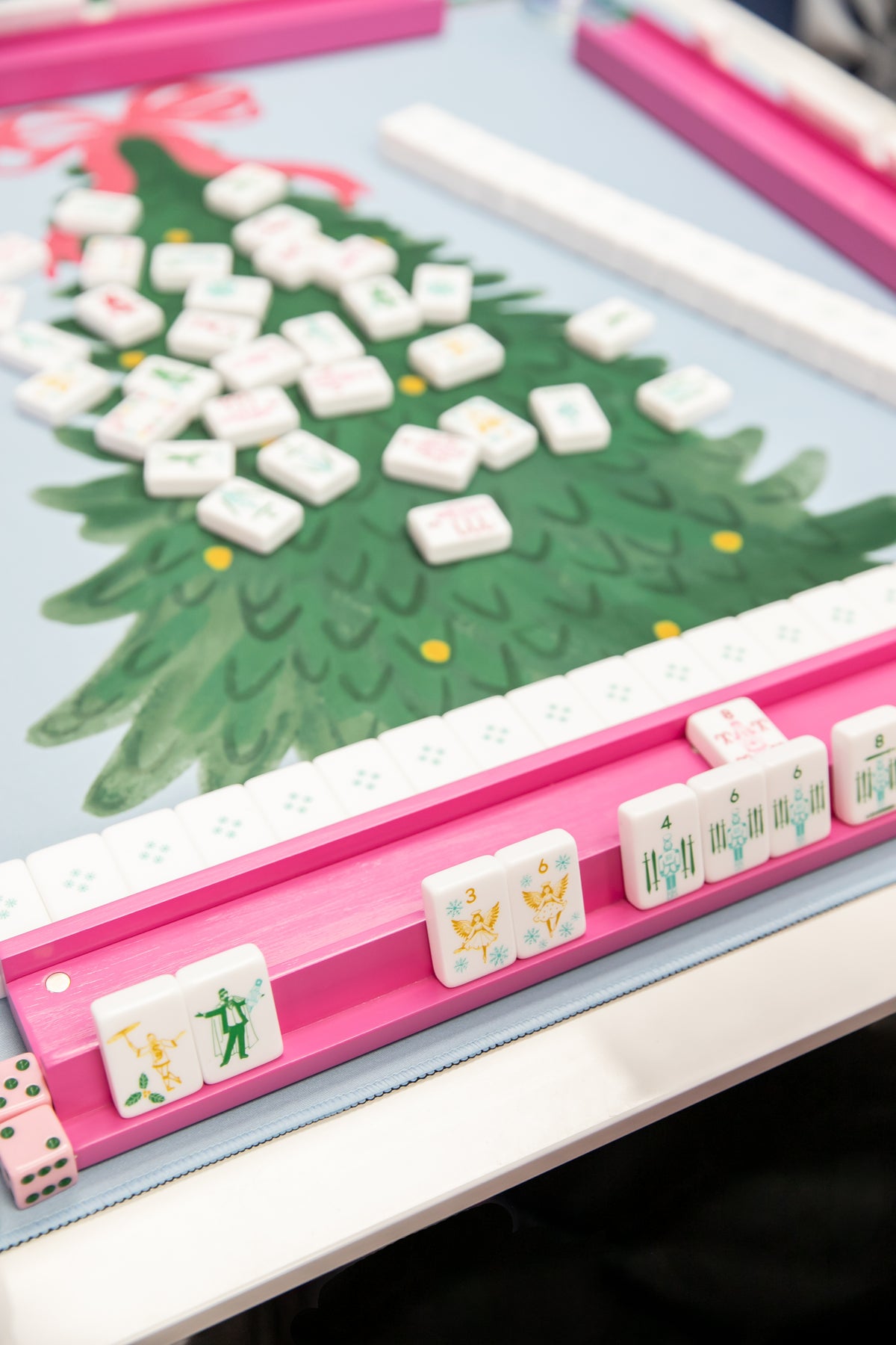 Merry Nutcracker Holiday Mahjong Tiles Set + Pouch + Dice