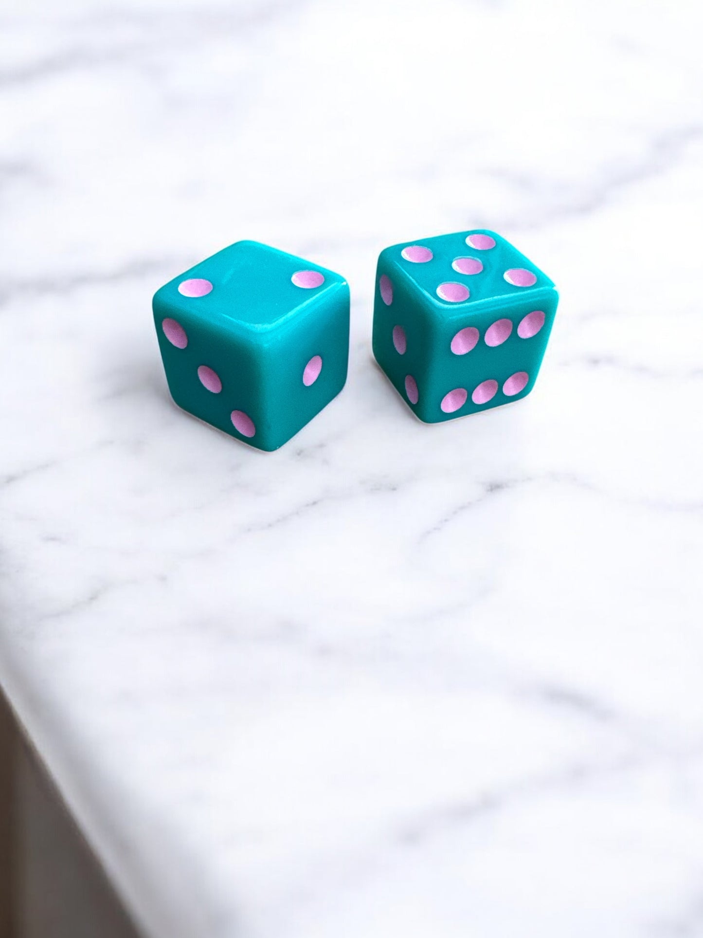 Dice (set of 2)